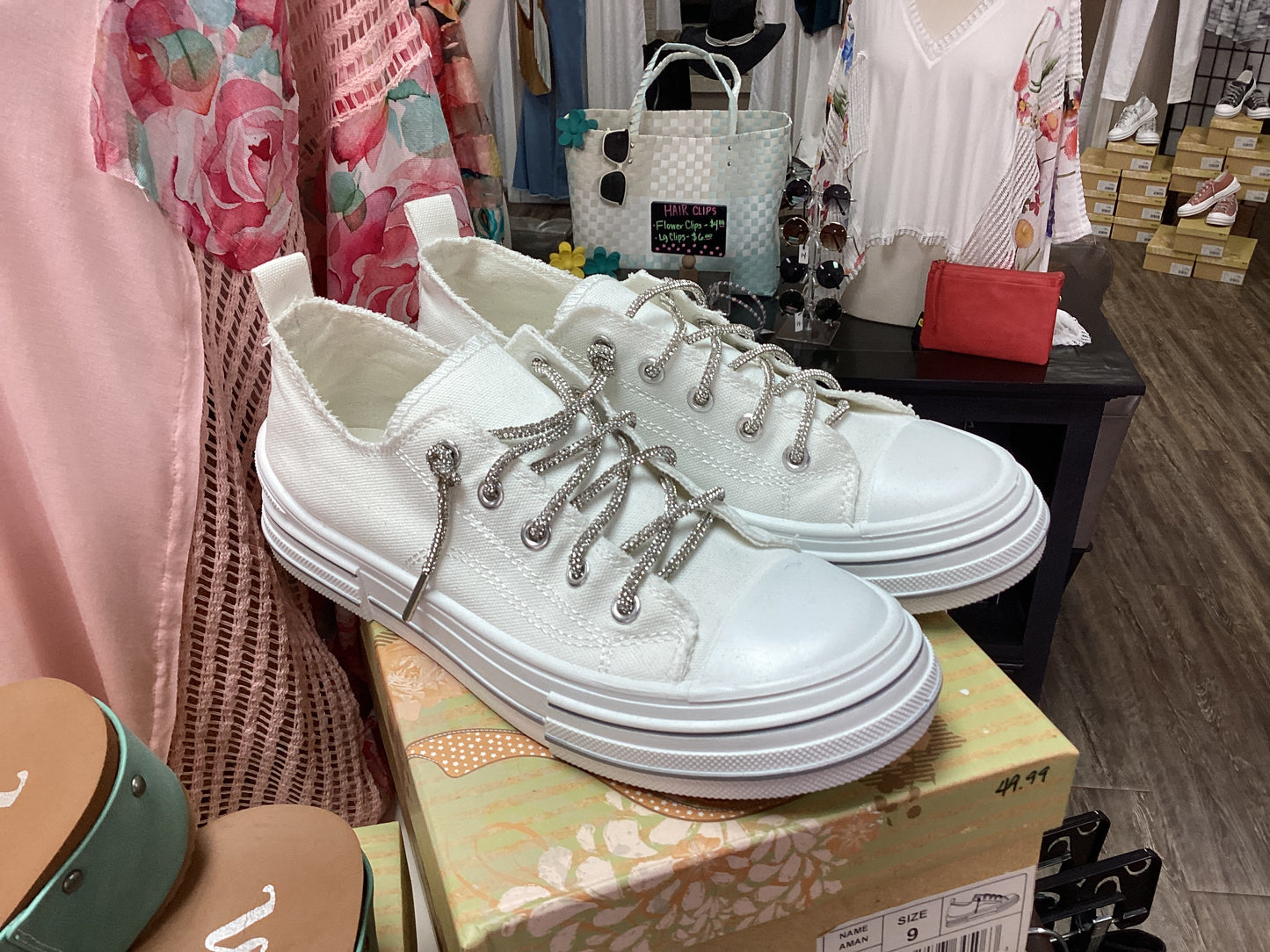 Aman Sparkle Sneaker- White