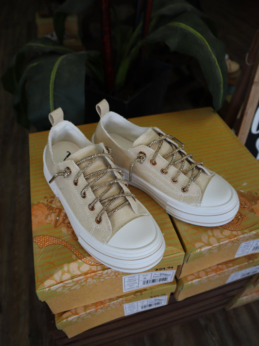 Aman Natural Sparkle Sneaker