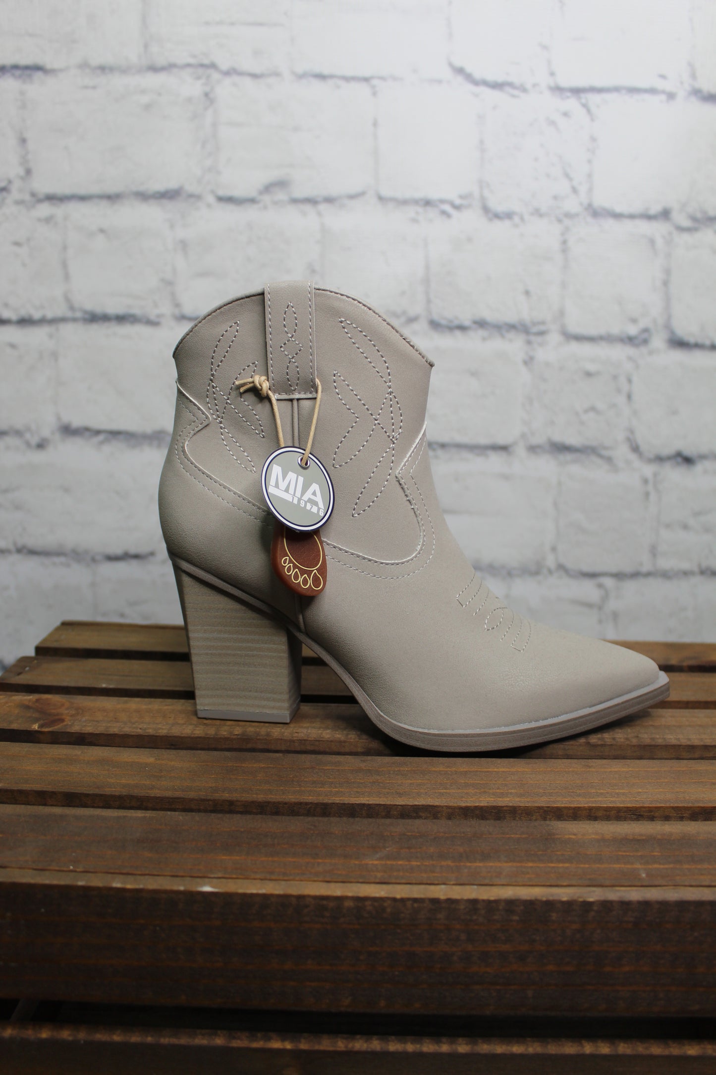Sawyer boots