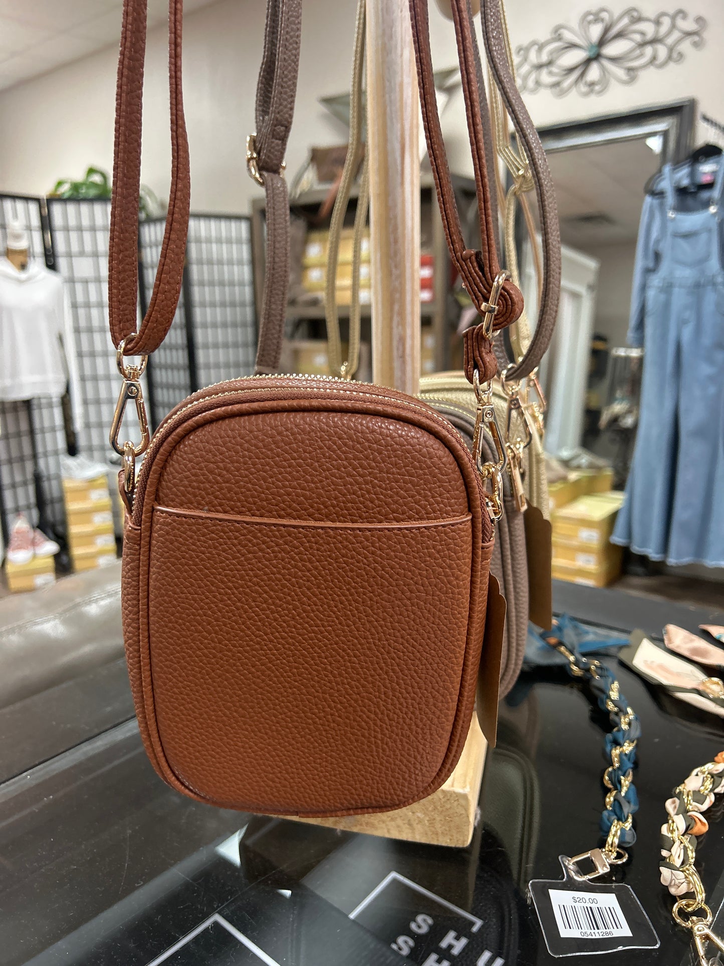 Universal Crossbody