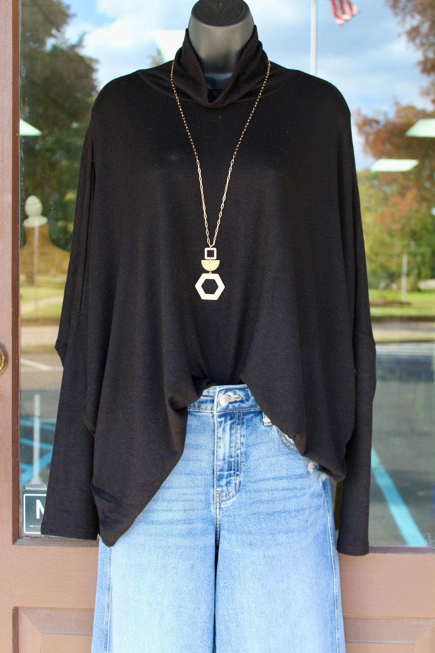 Midnight Hour Top- Black